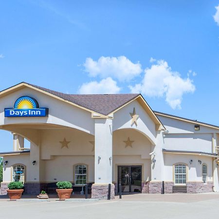 Days Inn By Wyndham Centerville Εξωτερικό φωτογραφία